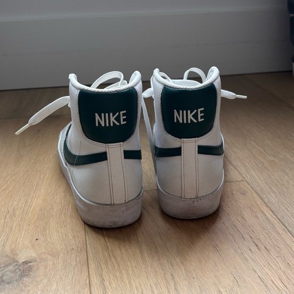 Green Nike Blazers - Picture 6 of 6